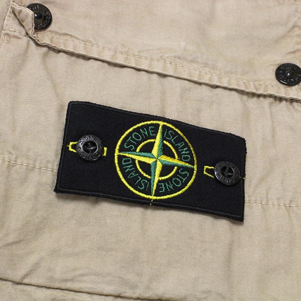 STONE ISLAND（ストーン アイランド） 26SSモデル バッジワッペン付き