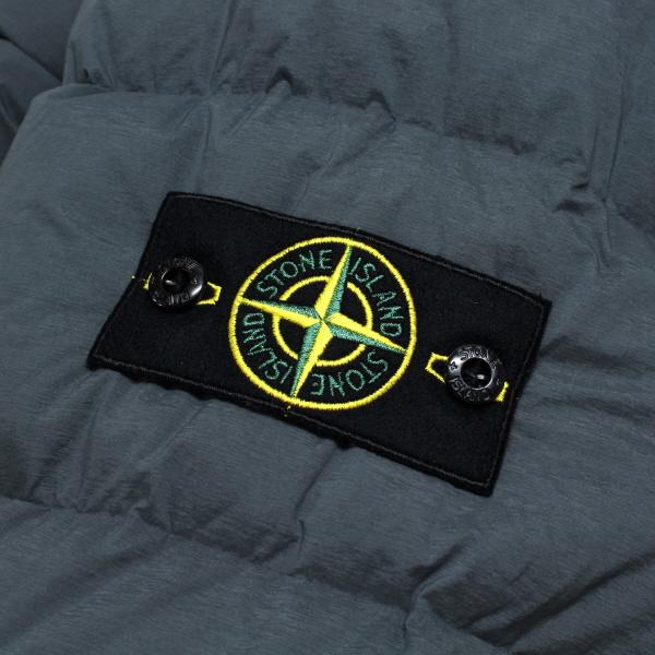 STONE ISLAND ストーンアイランド ワッペン付き ダウン STONE ISLAND ストーンアイランド ワッペン付き ダウン