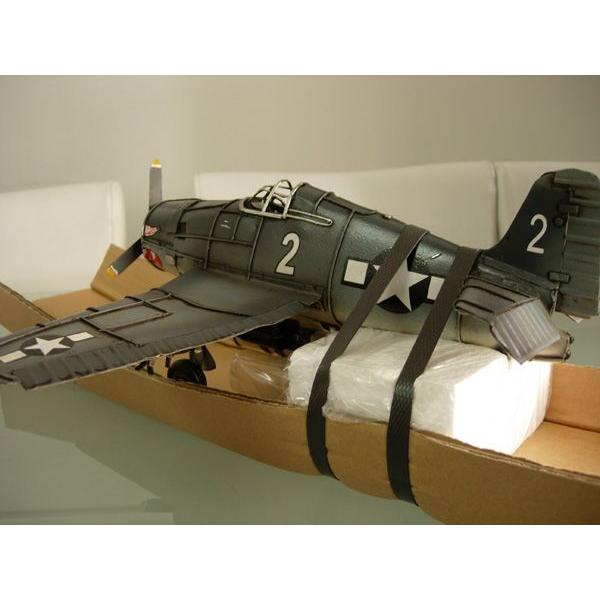 ブリキのおもちゃ グラマンF6F・ヘルキャット : ドリームフィギア