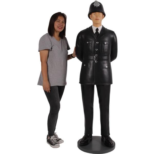 イギリス（英国）警察官・等身大フィギュア　　　　　　　　　　　　　　　　　※この商品は別途送料かかります、ご注文後お知らせいたします