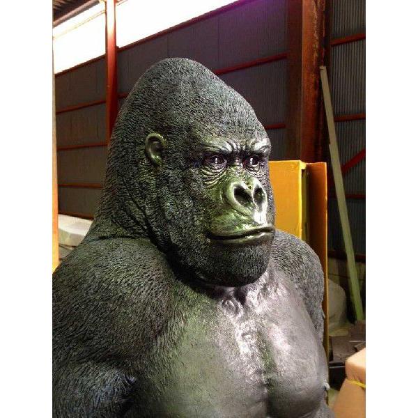 【訳あり品】 アニマルビッグ【悠然たるゴリラ（高さ１１５ｃｍ）】（等身大フィギュア）※この商品は別途送料かかります、ご注文後お知らせいたします 【WSO2459123519】(86350円)