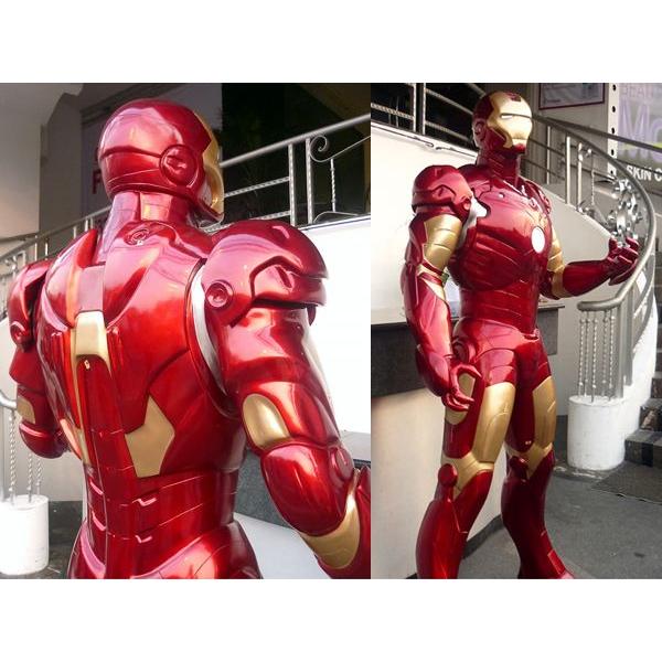 アイアンマン・スタンディング 等身大フィギュア ※ 大型商品の アイアンマン・スタンディング 等身大フィギュア ※ 大型商品の