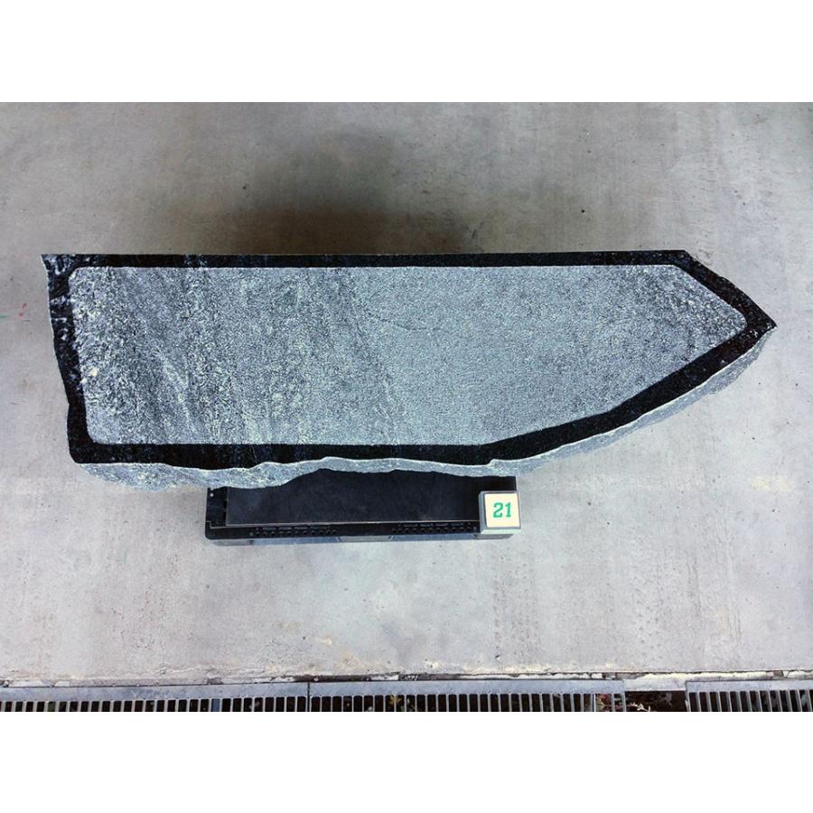 幅206cm×奥行き63cm×高さ約25cm 国産黒御影石（福島県産：浮金石）の沓