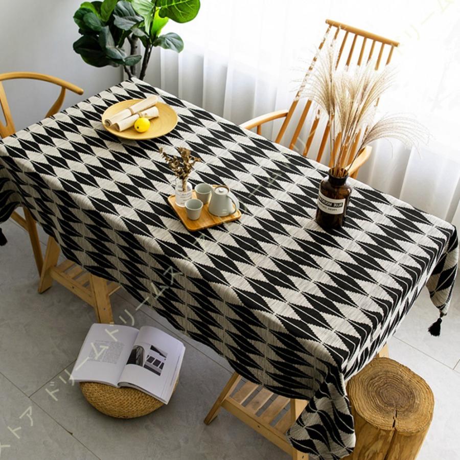 お正月 テーブルクロス テーブルランナー 黒 おしゃれ 撥水 モダン 幾何学柄 綿麻 コットン ダイニング テーブル カバー 多用途 インテリア キッチン用品 O8y Dgr M90r3p ドリームドリームストア 通販 Yahoo ショッピング