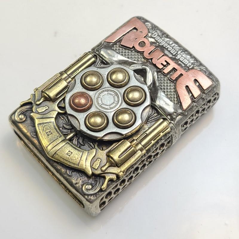 希少 ZIPPO ジッポ リボルバーデザイン 拳銃モチーフ 希少 ZIPPO ジッポ リボルバーデザイン 拳銃モチーフ