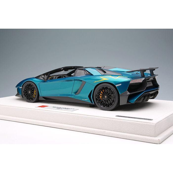 EIDOLON 1/43 Lamborghini Aventador LP750-4 SV Roadster 2015
