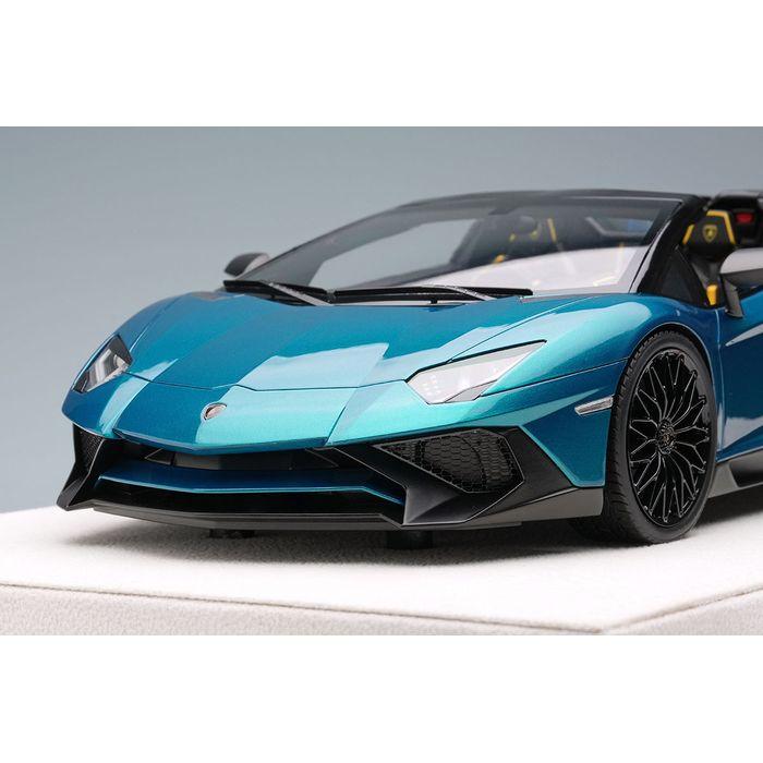 EIDOLON 1/43 Lamborghini Aventador LP750-4 SV Roadster 2015