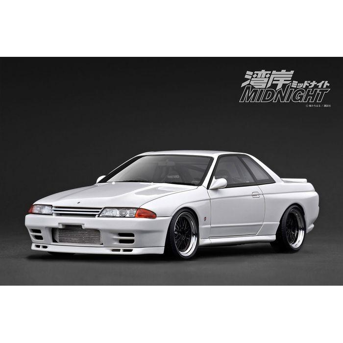 1/18 NISSAN SKYLINE GT-R (R32) White 湾岸MIDNIGHT Reinas R
