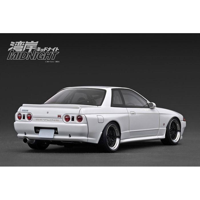 1/18 NISSAN SKYLINE GT-R (R32) White 湾岸MIDNIGHT Reinas R