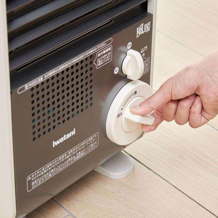 即日出荷 カセットガスファンヒーター 風暖  Iwatani コードレスファンヒーター 電池 電源不要 メタリックグレー 岩谷 CB-GFH-5の画像
