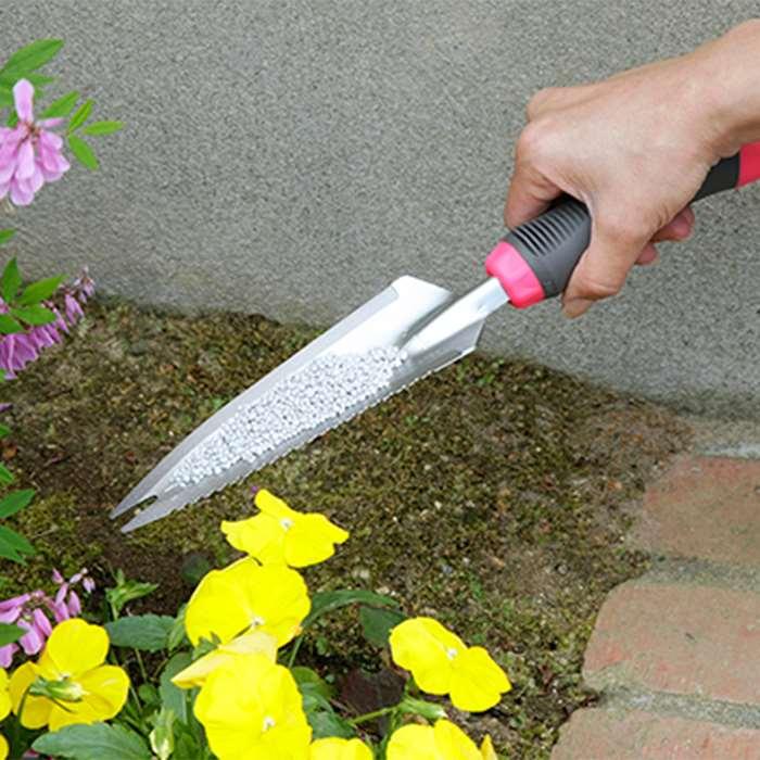 c Kt7 家庭菜園3点セット 道具 農作業 便利 グッズ ガーデニング 雑貨 鍬 草刈り 草取り ガーデン くわ 園芸 立ったまま レーキ 草刈 鎌 草むしり ステンレス 農具 草刈り鎌 用品 庭 農機具 業 畑 クワ かま 畑仕事 作業