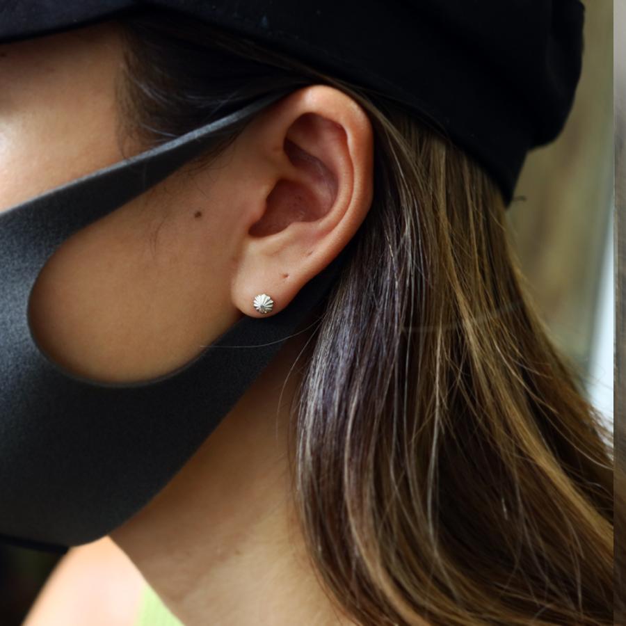 ミニアポロコンチョピアスSV tady&king タディアンドキング goro's