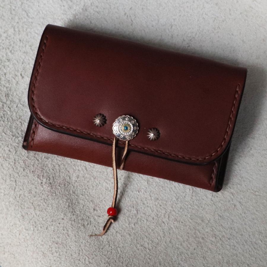 TADY&KING 1点物 ミドルウォレット フラワーコンチョ金縄付き TADY&KING 1点物 ミドルウォレット フラワーコンチョ金縄付き