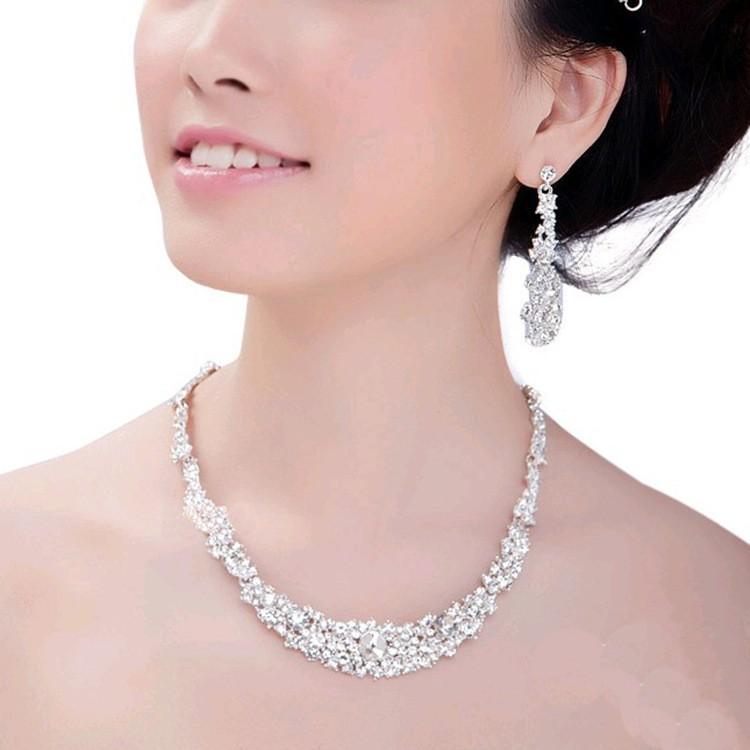 パーティー ウエディング ブライダル ウェディング アクセサリー ビジュー 小物 レディース ネックレス ネックレス イヤリング Or ピアス Ac 19 09 01 ドレス通販 ホワイトラブ 通販 Yahoo ショッピング