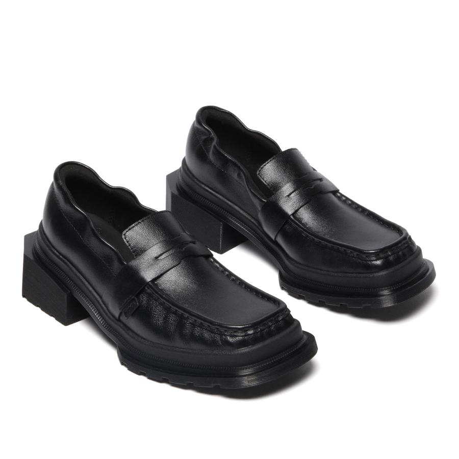 Dr.Martens（ドクターマーチン） MAYBOLE ローファー シューズ