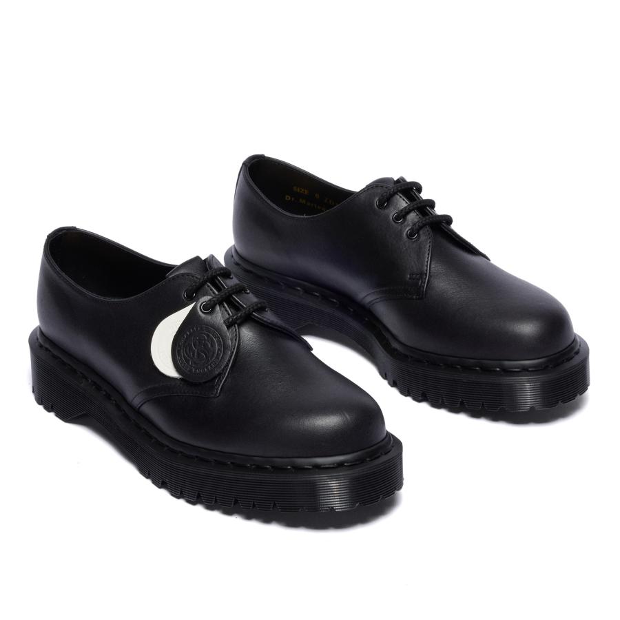 Dr. Martens ドクターマーチン MIE 1461 JAPAN 3 ホール シューズ ユニセックス BLACK 43465001の画像