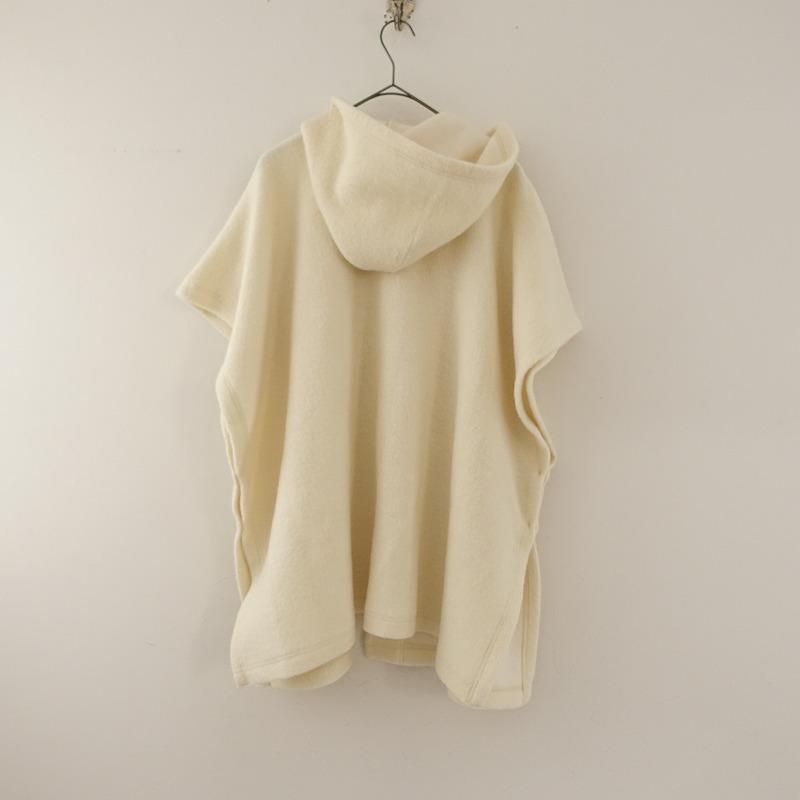 ネストローブ フード付き羽織り