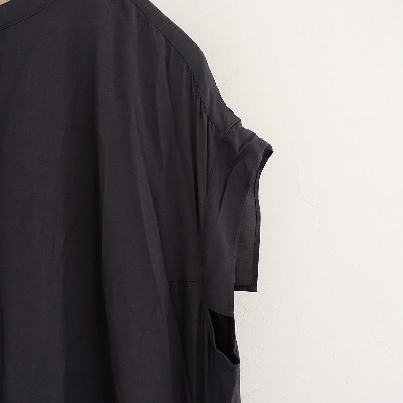 ikkuna suzuki takayukiタックワンピース チャコール グレー ikkuna suzuki takayukiタックワンピース チャコール グレー