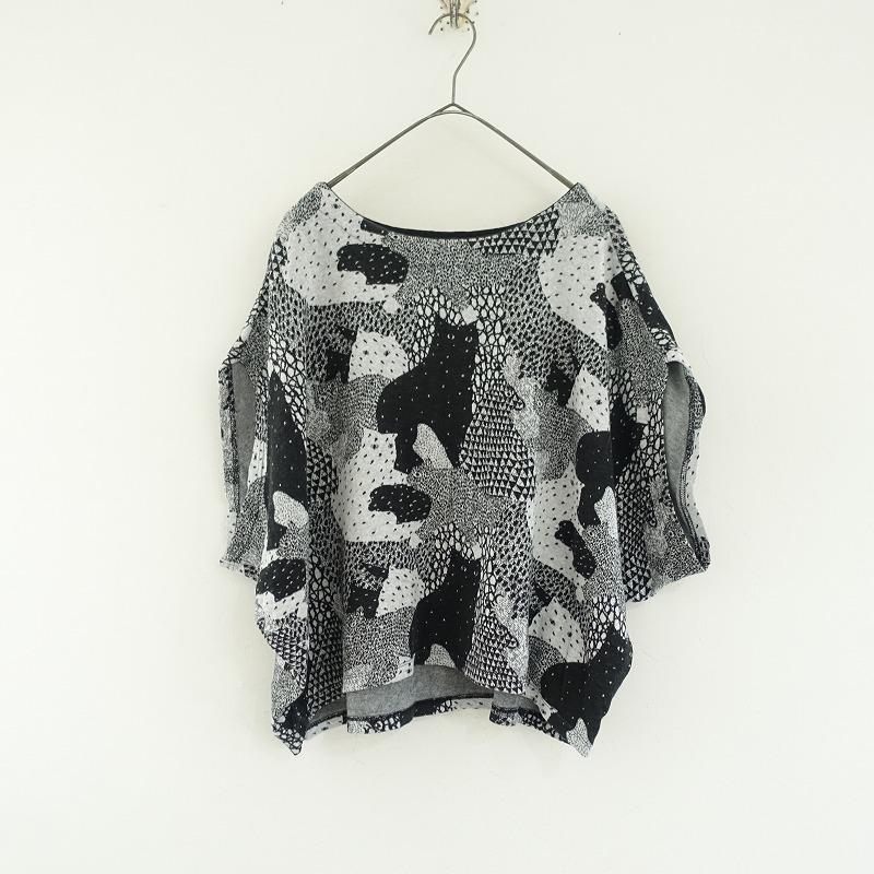 marble SUD マーブルシュッド *コットン猫柄プリントヒラメT
