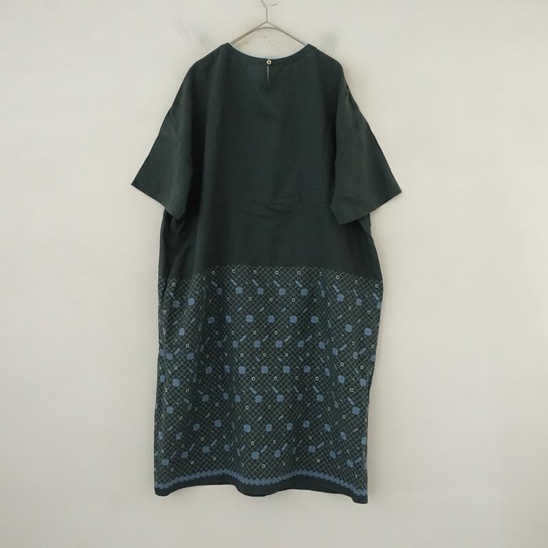 ミナペルホネン　織生地basket ワンピース新品　mina perhonen 美品/定価6.2万】ミナペルホネン mina perhonen anemone 刺しゅう