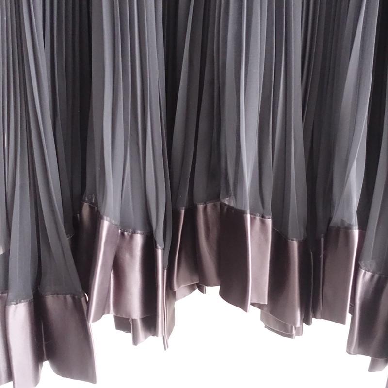sacai（サカイ） *ハイネックシアープリーツ切り替えニットプル