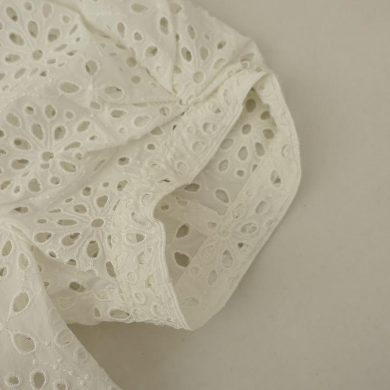 SAARI様さ専用Ballsey サークルフラワーエンブロイダリー キーネックブ BALLSEY（ボールジィ）の「サークルフラワーエンブロイダリー