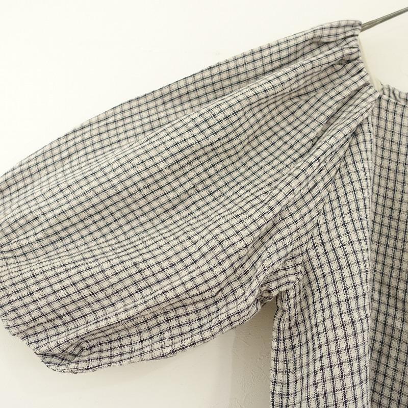 タグ付 ハグオーワー　リネン起毛フリルネックバルーンスリーブブラウス ハグオーワーリネン起毛フリルネックバルーンスリーブブラウス