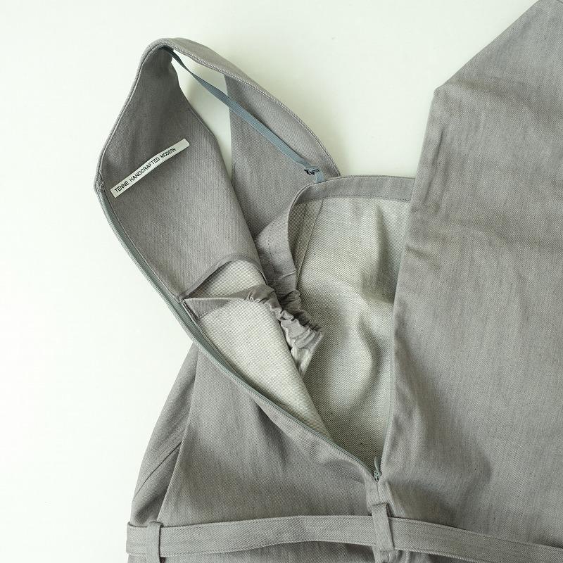 テンハンドクラフテッドモダン TENNE HANDCRAFTED MODERN *Vネック
