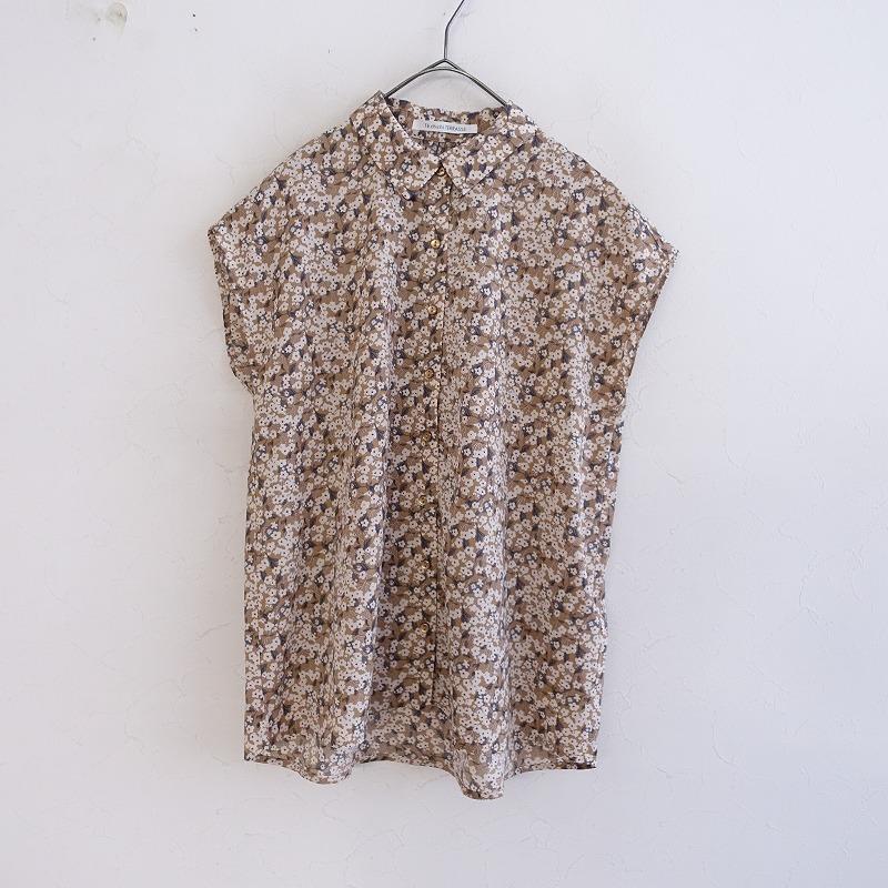 Te chichi（テチチ） 【美品】テチチ *フラワープリントフレンチ 