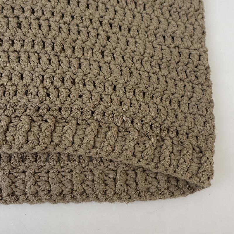 マイディ MAYDI *HAND KNITスクエアプルオーバーベスト*モカベージュV