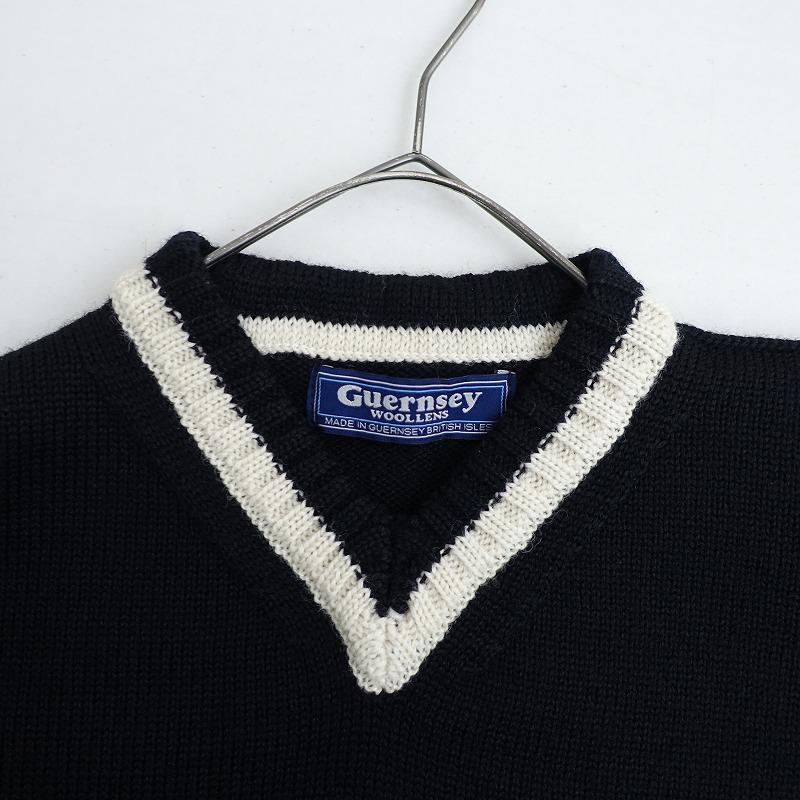 Guernsey Woollens ガンジーウーレンズ *Vネックラインセーターウール