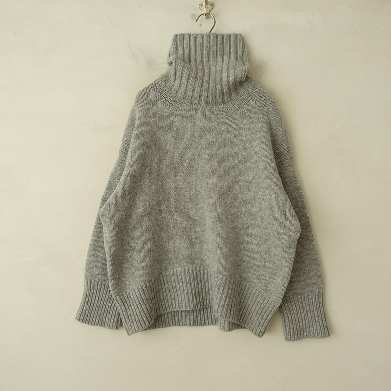 GALERIE VIE（ギャルリー ヴィー） *タートルネックワイドウールニット