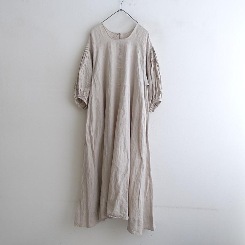 GASA* ガサ　ワンピース　リネン100　ゆったり　日本製 GASA*（ガサ） GASA *薬草をつむタックワンピース*サンドベージュ