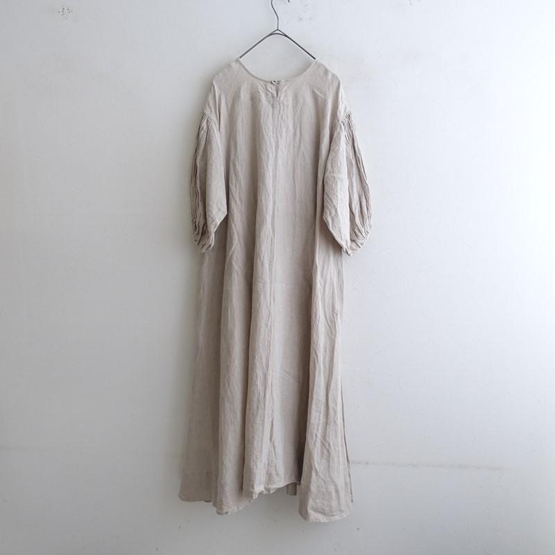 GASA* ガサ　ワンピース　リネン100　ゆったり　日本製 GASA*（ガサ） GASA *薬草をつむタックワンピース*サンドベージュ