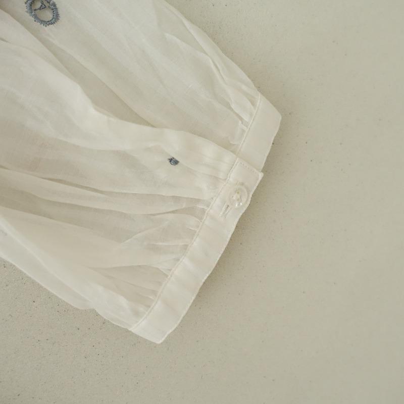 mina perhonen 【美品/2024SS/定価5.9万】ミナペルホネン *sunny mina perhonen 【美品/2024SS/定価5.9万】ミナペルホネン *sunny