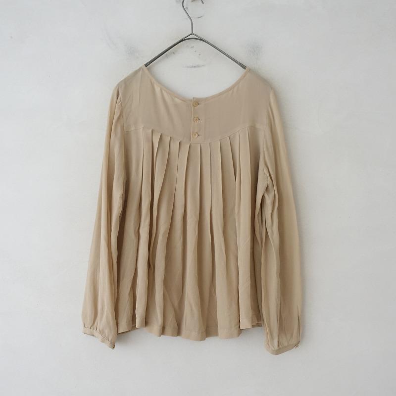 リゼッタ Lisette *シルクプリーツブラウス*絹ベージュノーカラー