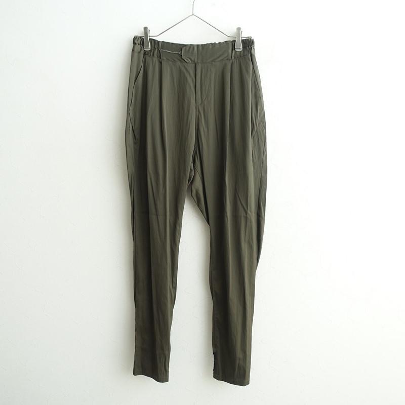 wafflish waffle（ワッフリッシュワッフル） *裾リブタックテーパード