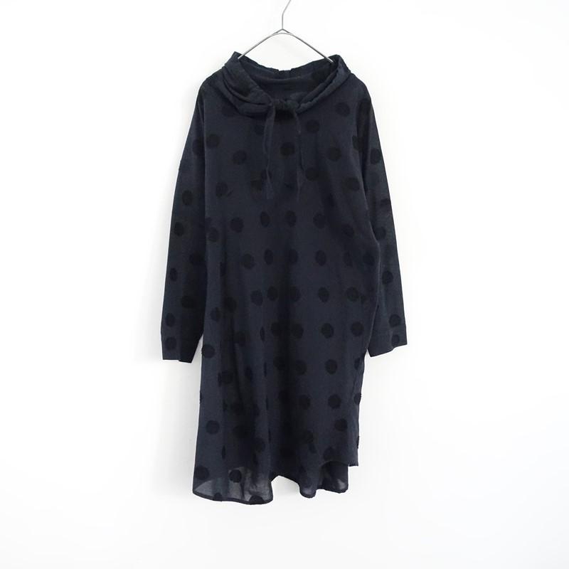 慈雨（ジウ） *ハイネックドット柄チュニック*40綿毛スミクロ墨黒プル 