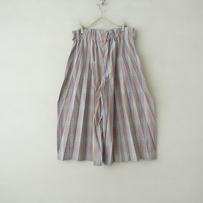 me ISSEY MIYAKE ミーイッセイミヤケ *チェック柄プリーツパンツ*薄手