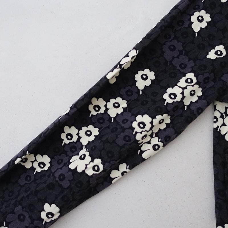 【美品2024AW】マリメッコmarimekko*Cavea Pikkuinen Unikko Dress*Sワンピースカットソーブラックパープル(27-2512-116)【81A62】の画像