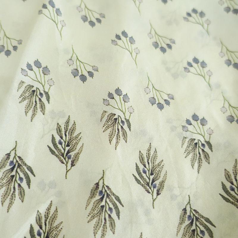 TOWAVASE 【美品/定価8.1万】トワヴァーズ *sarara silk dress シルク 