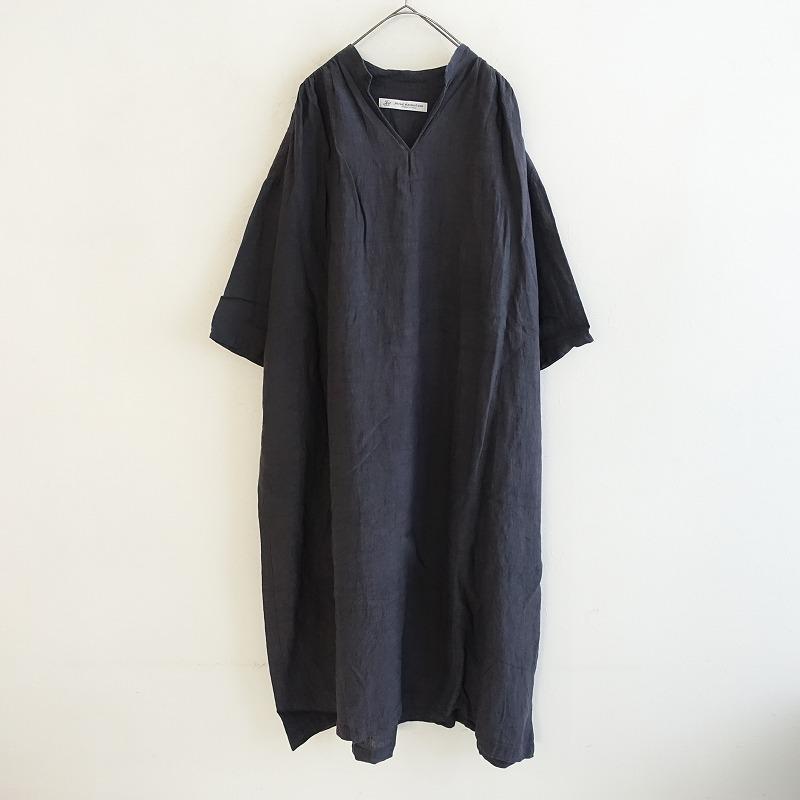 未使用タグ付 29700円 js.luxe リネン　キーネック ワンピース 未使用タグ付 29700円 js.luxe リネンキーネック ワンピース
