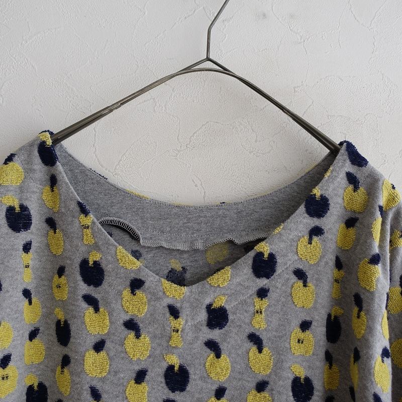 marble SUD（マーブルシュッド） *パイル刺繍Vネック7分袖カットソー
