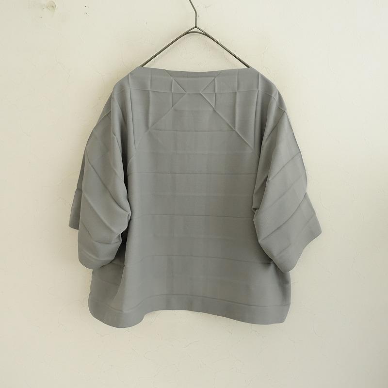 レディース me ISSEY MIYAKE シャーリング プリーツ カットソー ブラウス