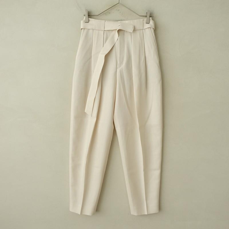 LOHEN ローヘン　バレルパンツ　36 美品/定価2.6万】ローヘン LOHEN *バレルパンツ*36エクリュテーパード