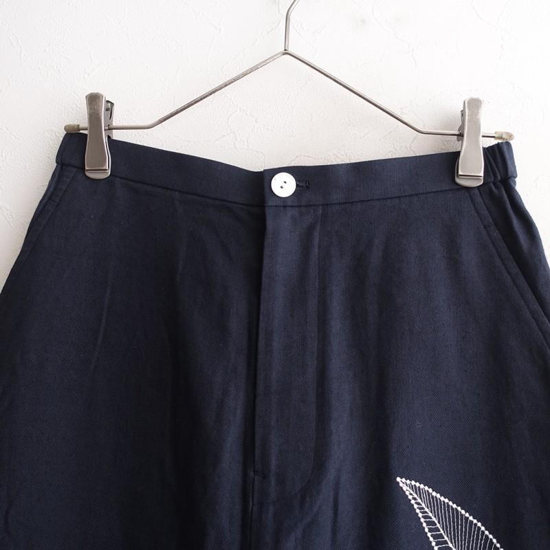 mina perhonen（ミナペルホネン） *moon flower リネンコットン刺繍