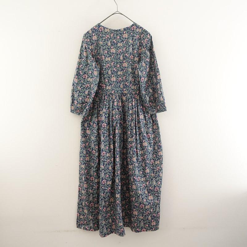 美品】大垰文子 *スモッキング刺繍リバティワンピース*Bavaria