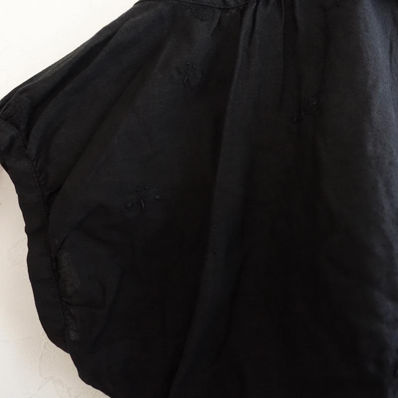 ミナペルホネン　chouchoブラウス　ランドリー　ハイネック風　紺　刺繍　M ミナペルホネン chouchoブラウス ランドリー ハイネック風 紺