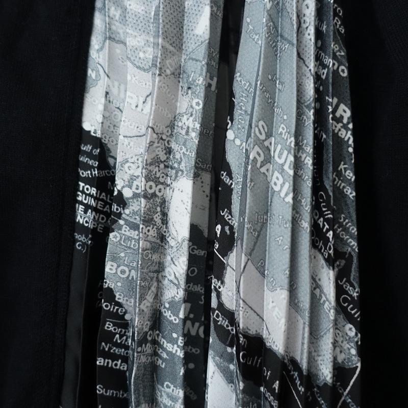 sacai（サカイ） *WORLD MAP PULLOVER 2*ブラック黒綿コットン半袖(84