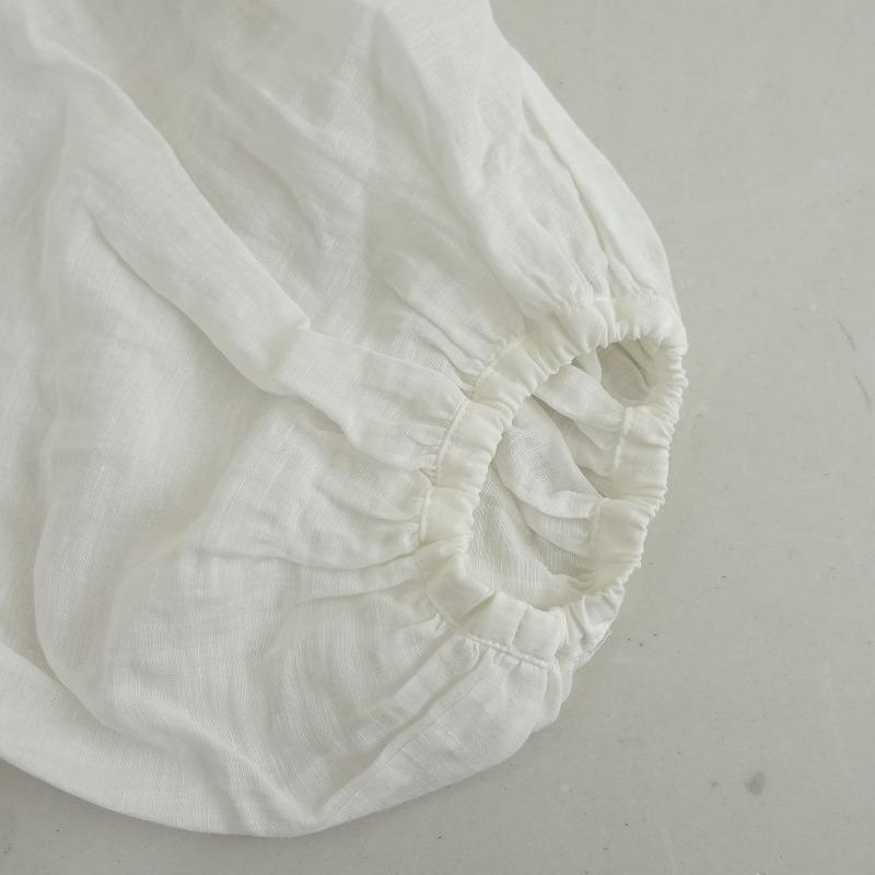 Hug o war（ハグオーワー） *リネンギャザーブラウス*オフホワイトプル